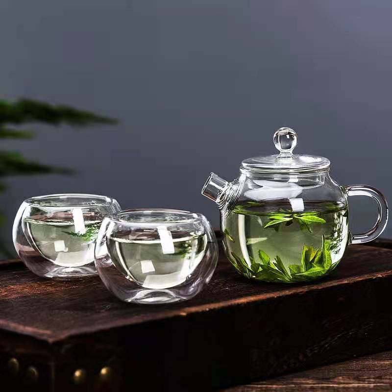 Jiateng glass teapot with double-wall glass cups, perfect for brewing green tea, herbal tea, or hot beverages, stylish and functional