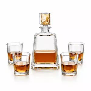 Square whiskey decanter set with four old fashioned whiskey glasses