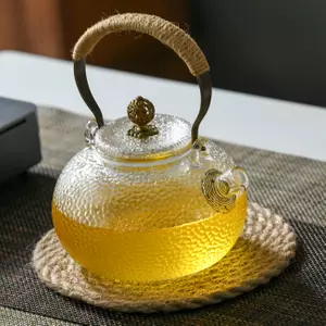 Jiateng hammered borosilicate glass teapot with rope handle