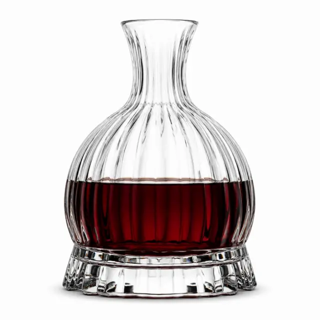 218mm ribbed glass wine decanter with wide rounded body and raised pedestal base