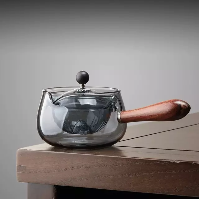 Glass Tea Kettle with Wooden Handle for Loose Leaf Tea Brewing