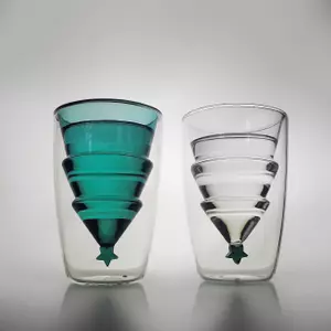 Jiateng double-wall insulated glass cup with green filter infuser, designed for iced coffee, fruit tea, or lemonade.