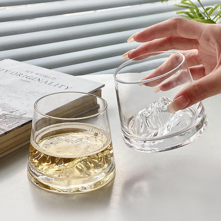 Jiateng high-quality glass cup with mountain-shaped bottom, perfect for enjoying spirits, beer, or cocktails at home or restaurants