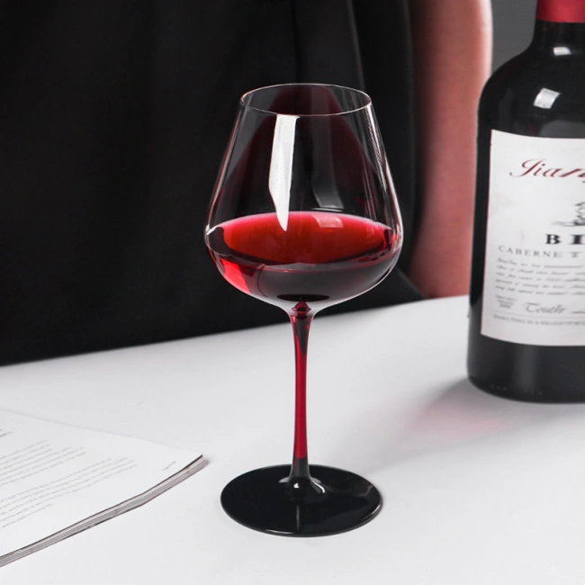 Jiateng luxury red stem wine glass set in elegant packaging, ideal gift for weddings, anniversaries, and housewarming parties.