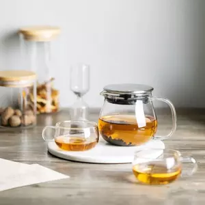 Modern borosilicate glass teapot with stainless steel lid for loose leaf tea brewing