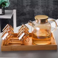 Premium round borosilicate glass water pitcher with stainless steel lid for daily beverage serving