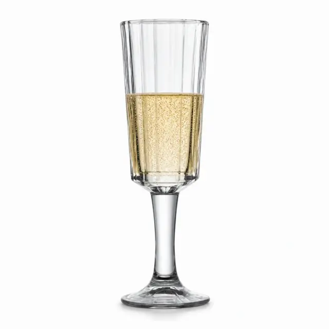 325ml ribbed stemmed glass with 66mm diameter and 211mm height